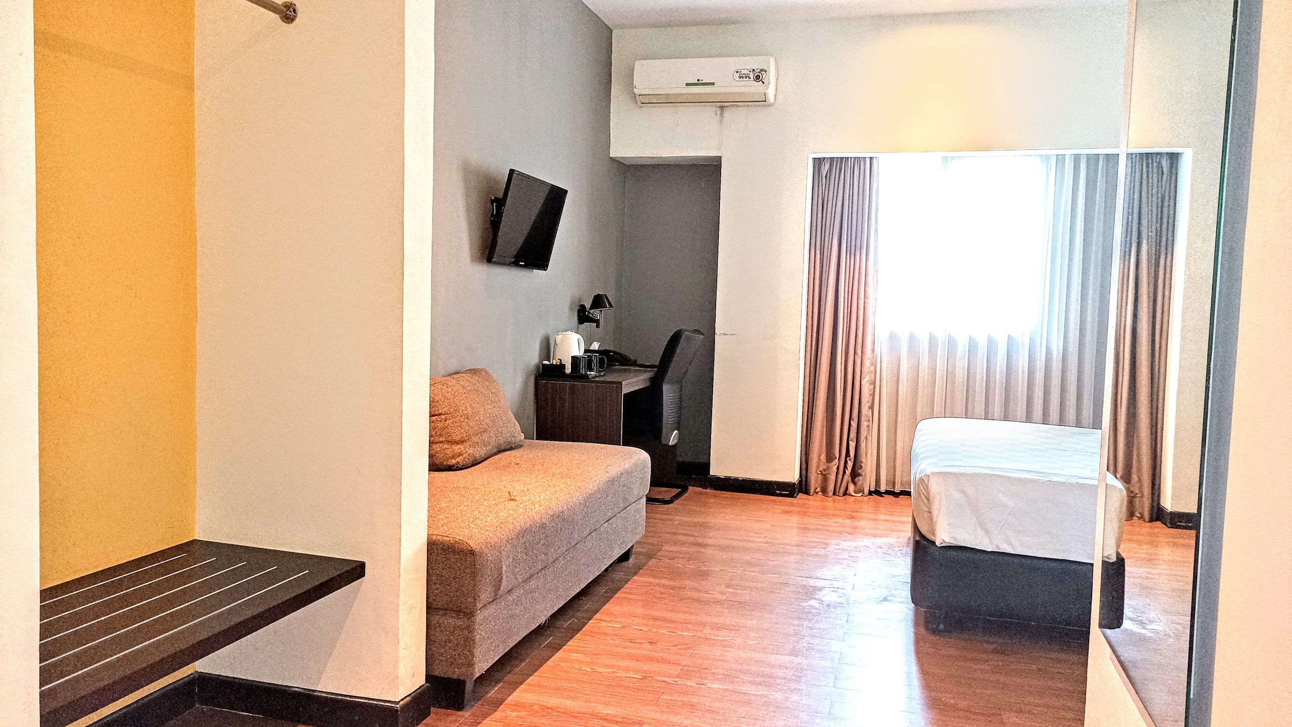 Deluxe Room Yunna Hotel Lampung